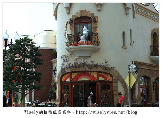 【旅行】2011關西(京阪神)-25：夏季大阪環球影城遊玩~萬聖節Hello Kitty加大白鯊冒險體驗