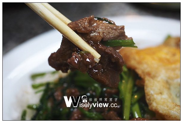 【食記】台北市。大同區：赤峰街傳統排骨飯＠口味簡單卻很好吃～南西商圈美食