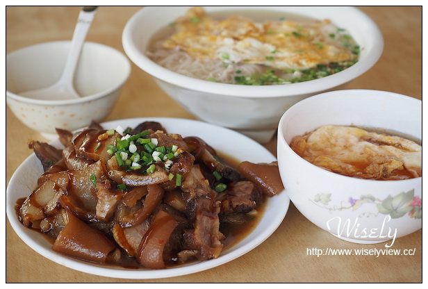【遊記】2014馬祖。南竿特色小吃：中新小吃店@老酒麵線、炒滷味、老酒蛋