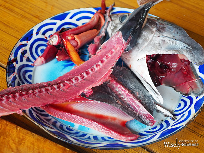 日本四國 高知美食 黑潮一番館 鰹魚半敲燒 鰹のたたき 製作體驗土佐稻草燒鰹魚料理 Wisely S 拍拍照寫寫字