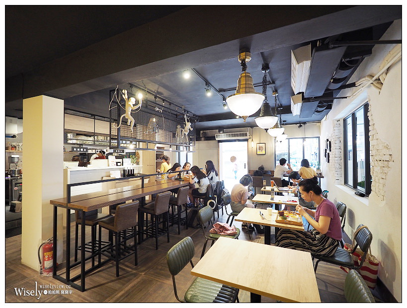 新北永和。咖啡戶 Coffeehood：輕食簡餐咖啡店，大推特色鬆餅