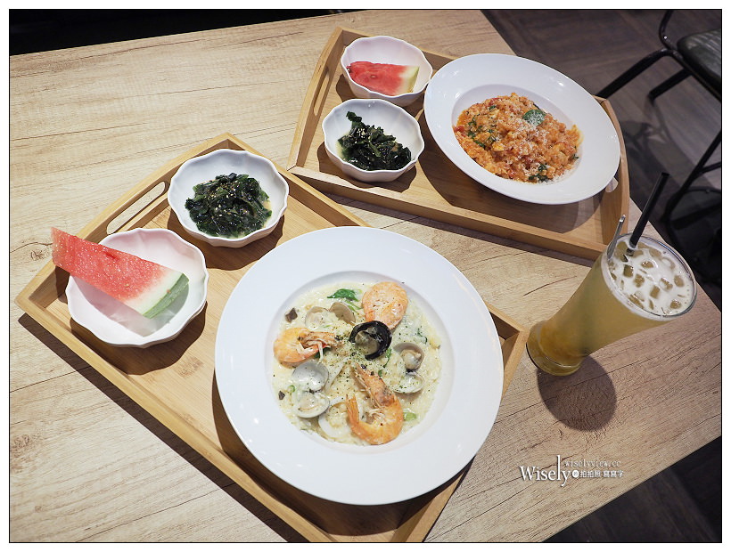 新北永和。咖啡戶 Coffeehood：輕食簡餐咖啡店，大推特色鬆餅