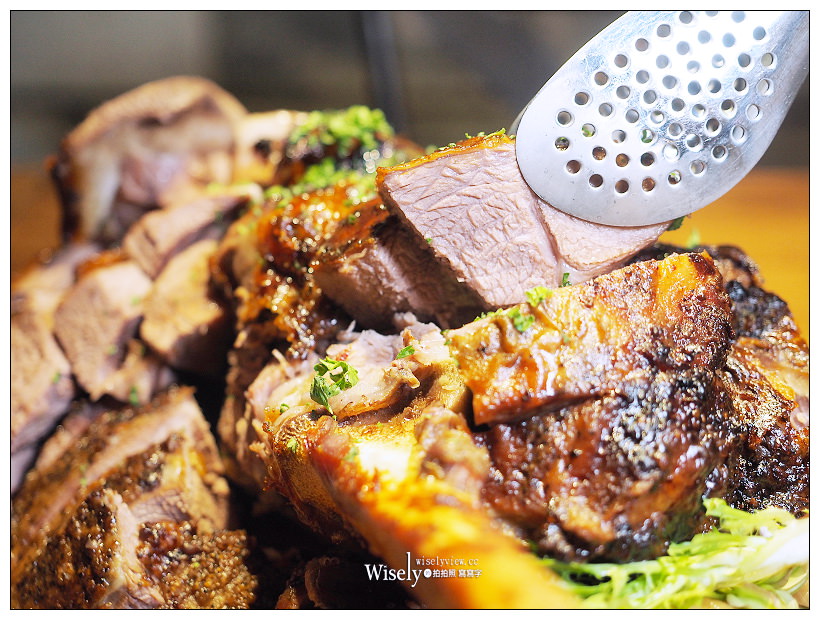 台北。JK STUDIO新義法料理：2018夏季新料理，大推迷迭香烤羊腿、頂級海陸雙響、鴨肝燉飯、羅西尼和牛菲力