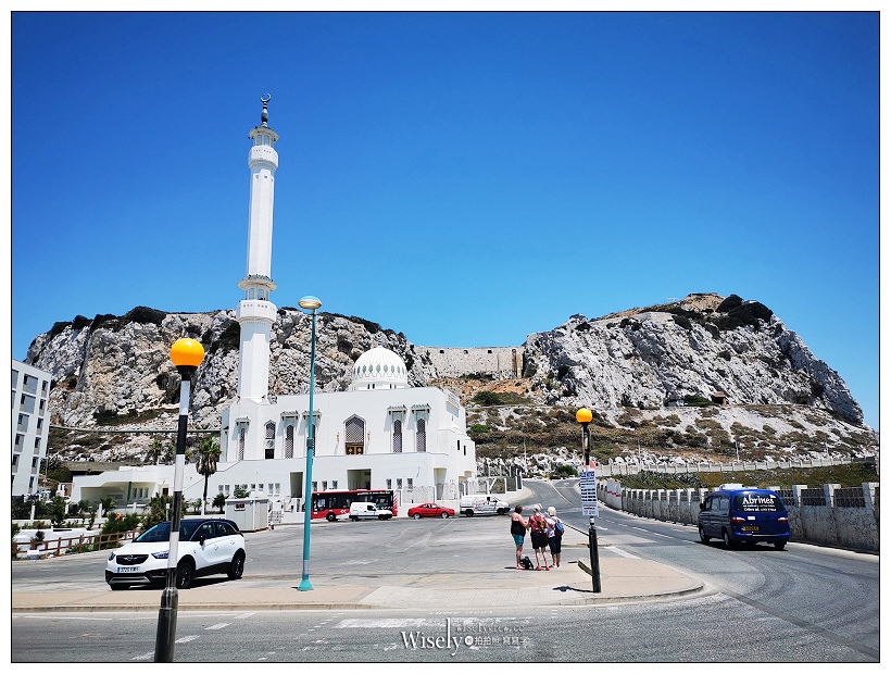 西班牙景點。直布羅陀 Gibraltar︱人可穿越的機場 & 地標巨岩，地中海盡頭的歐非分界歐羅巴角 Europa Point～傳說世界盡頭的海格力斯之柱