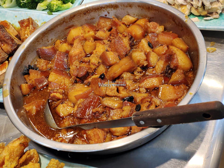 京食堂 精緻自助餐︱捷運南京復興站美食︱主打炸雞腿，飯麵粥吃到飽