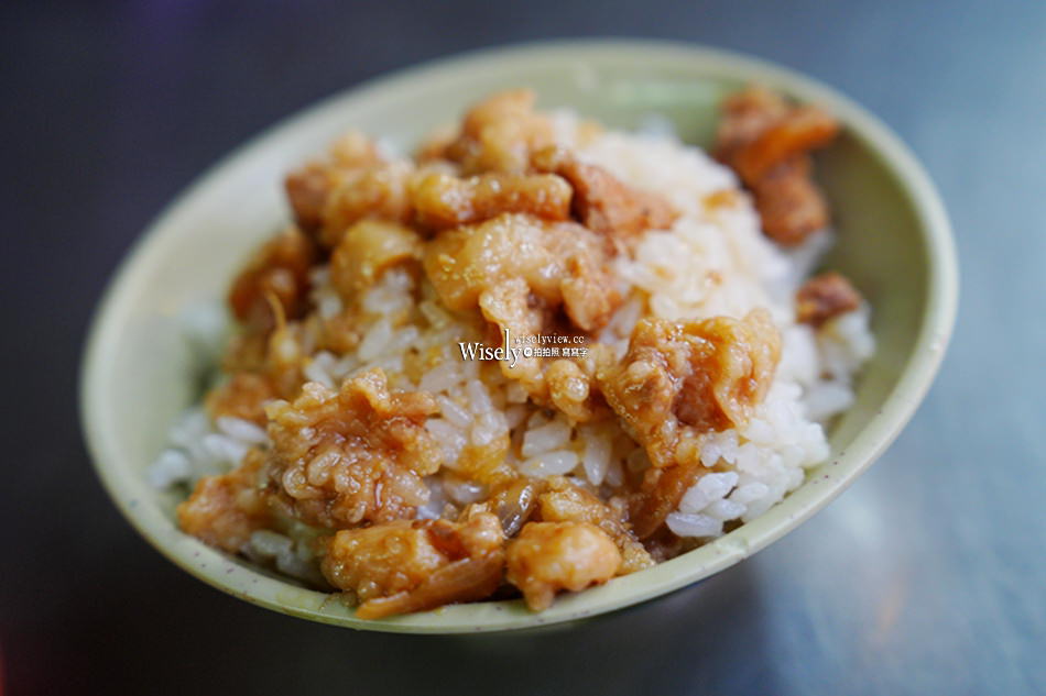 基隆廟口夜市美食｜阿媽的魯肉飯｜平價可口古早味湯尤佳｜營養三明治