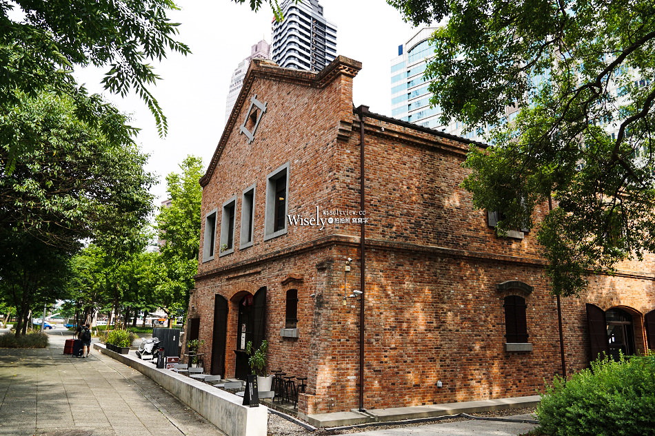 台北景點 臺北記憶倉庫︱三井物產株式會社舊倉庫，火車站古蹟紅磚屋