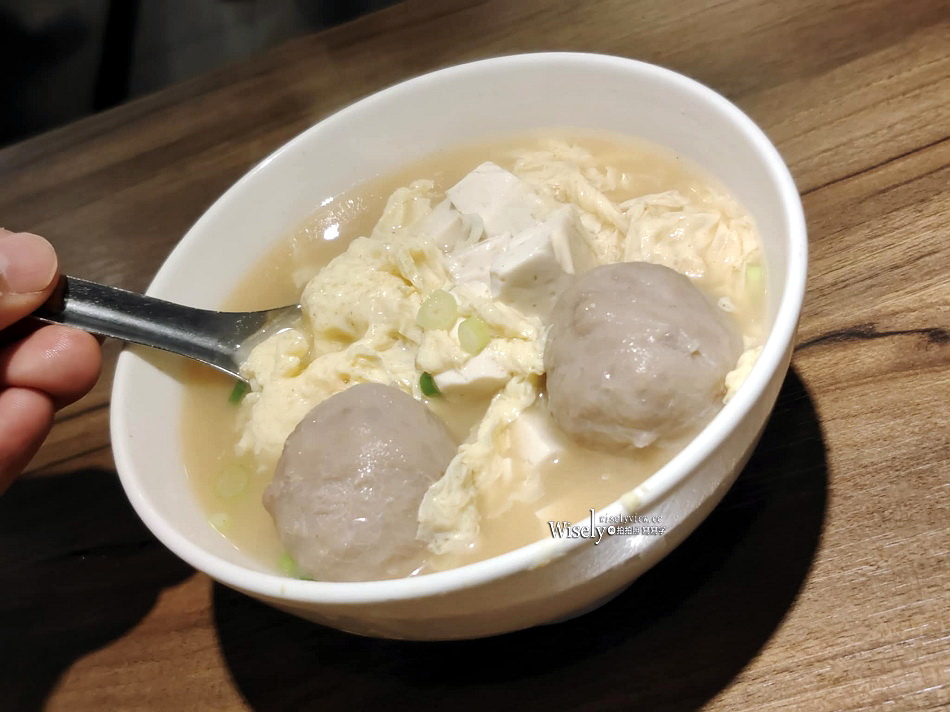 金香豬腳涼麵︱捷運行天宮站美食︱中高價獨立單點小吃，便當限外帶