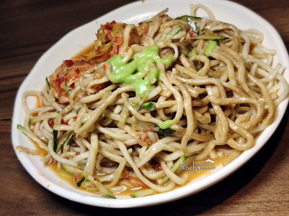 金香豬腳涼麵︱捷運行天宮站美食︱中高價獨立單點小吃，便當限外帶