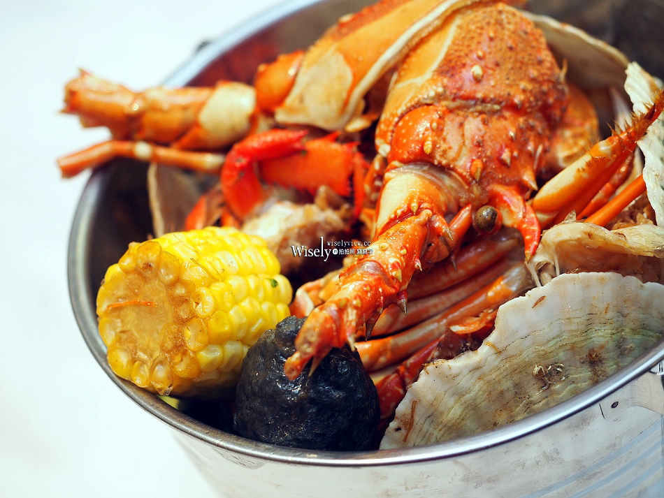 福容大飯店 台北一館︱澎嶼宴-澎湃海鮮桶︱夏季池畔壽星優惠方案