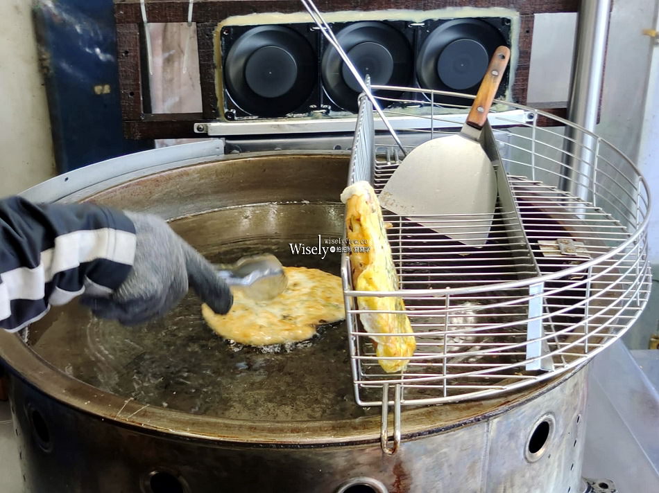 宜蘭 南方澳廟口美食︱多福順蔥油派︱口感脆酥內容紮實銅板小吃