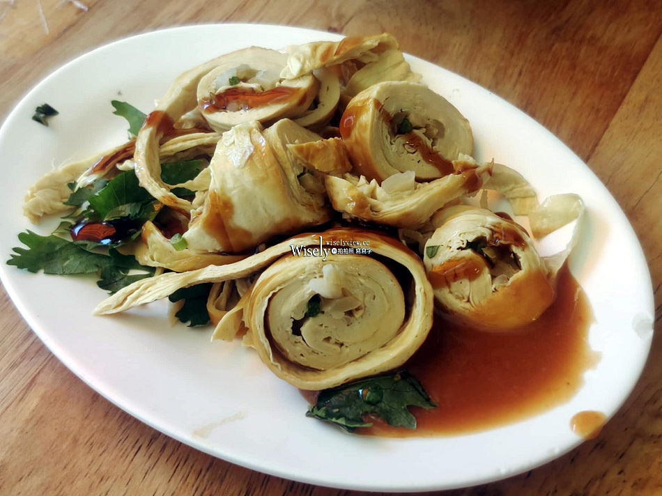 宜蘭市美食︱火生餛飩麵店︱老字號無招牌小吃，鄰近新月廣場