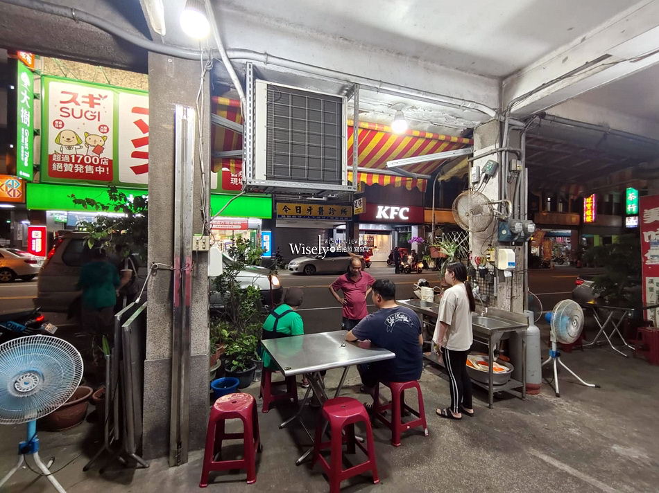 宜蘭蘇澳︱梅花小吃部︱特製辣醬一吃上頭，30年老店鄰近火車站