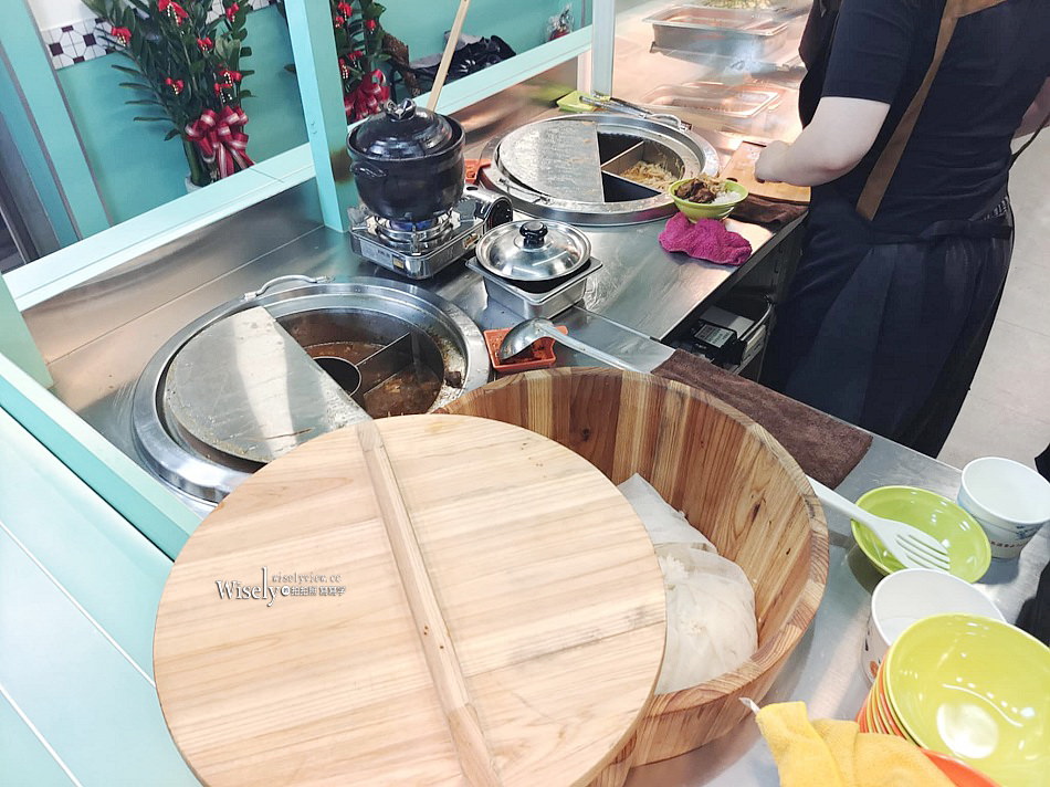 老控肉 Lakozo︱台北雙城街晴光市場︱仿舊情懷用餐空間