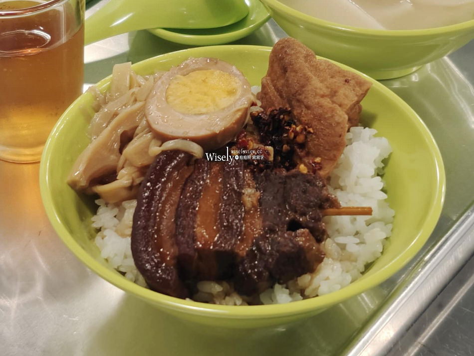 老控肉 Lakozo︱台北雙城街晴光市場︱仿舊情懷用餐空間