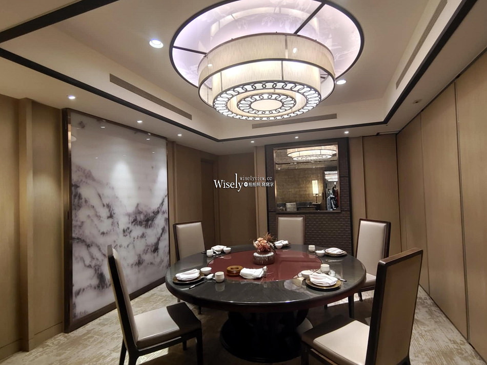 神仙乾坤燒鵝.四吃︱六福萬怡酒店 粵亮廣式料理餐廳︱台北南港車站美食