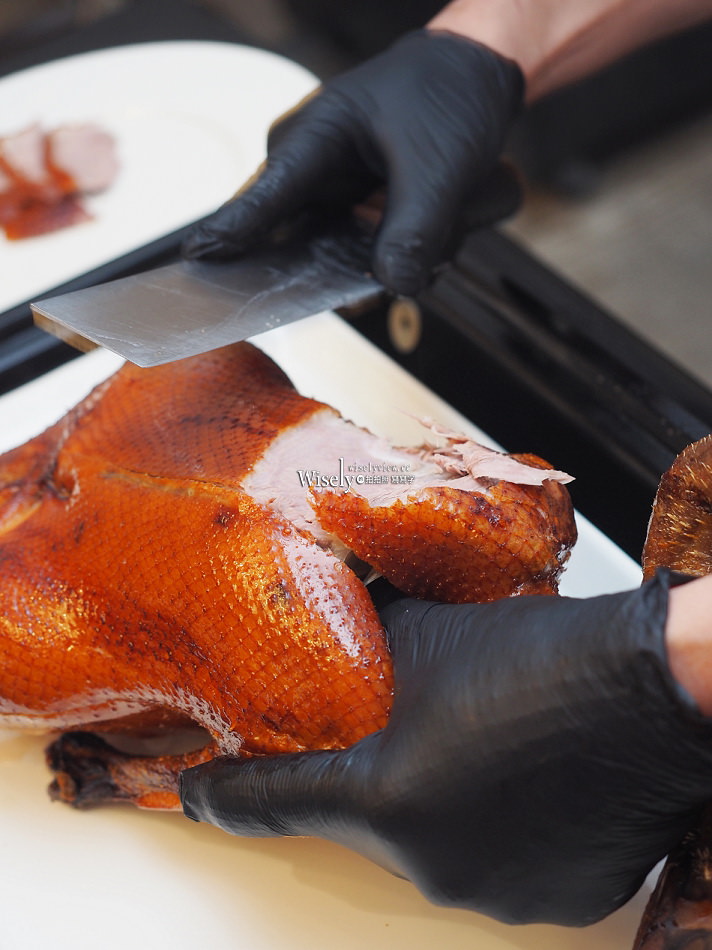 神仙乾坤燒鵝.四吃︱六福萬怡酒店 粵亮廣式料理餐廳︱台北南港車站美食