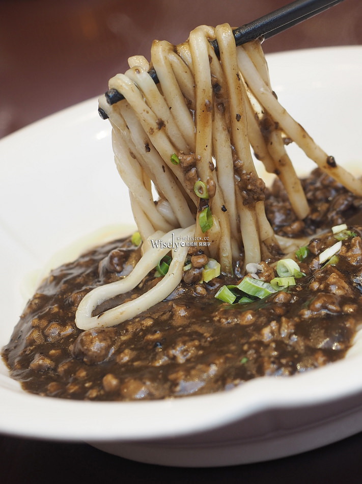 神仙乾坤燒鵝.四吃︱六福萬怡酒店 粵亮廣式料理餐廳︱台北南港車站美食