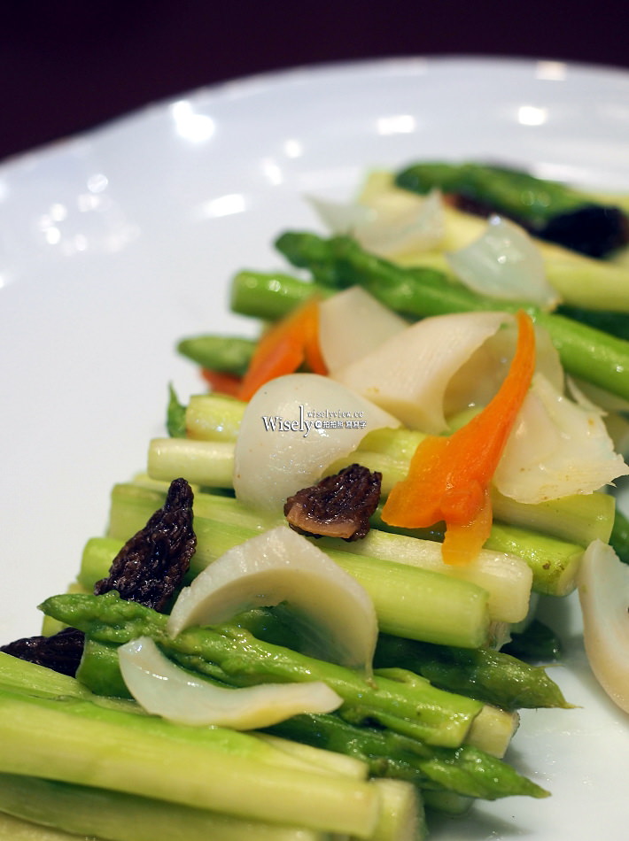 神仙乾坤燒鵝.四吃︱六福萬怡酒店 粵亮廣式料理餐廳︱台北南港車站美食