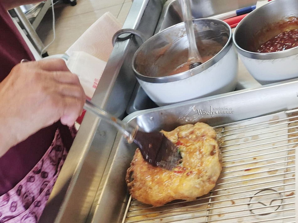 宜蘭龍潭日香炸蛋蔥油餅︱三星蔥多還有免費紅茶，礁溪老字號小吃