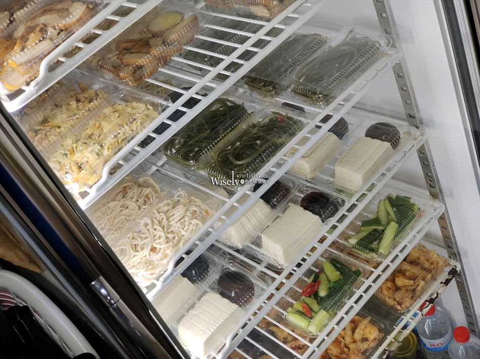 美濃現做刀切牛肉麵︱台北鄭州路塔城街原始老店︱捷運北門站美食