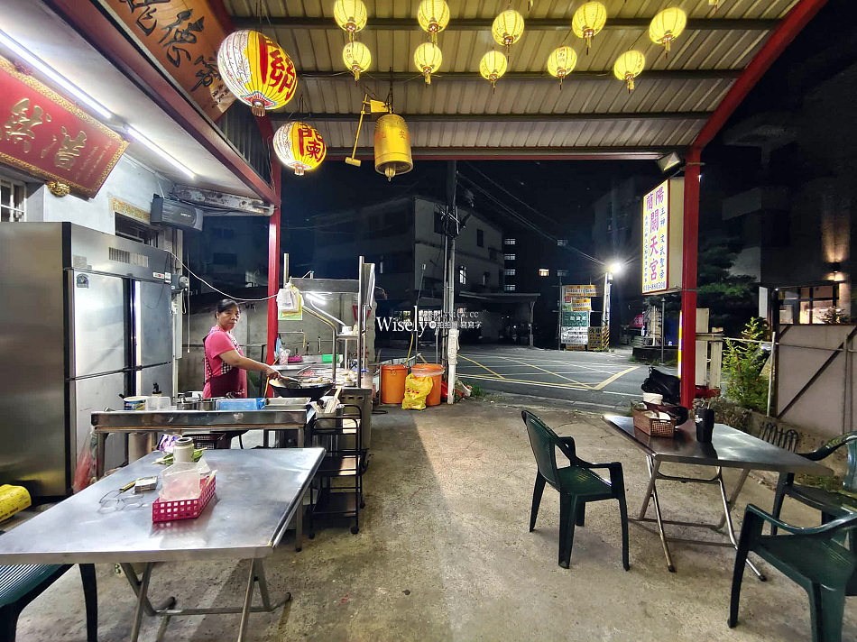 蘭陽臭豆腐麵線︱宜蘭礁溪關天宮︱師承板橋油庫口︱下午到深夜銅板小吃