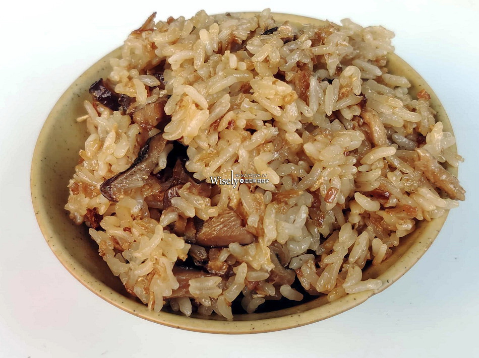 文山興德市場︱無名小吃攤-米粉湯.肉羹.油飯.黑白切︱捷運萬芳醫院站