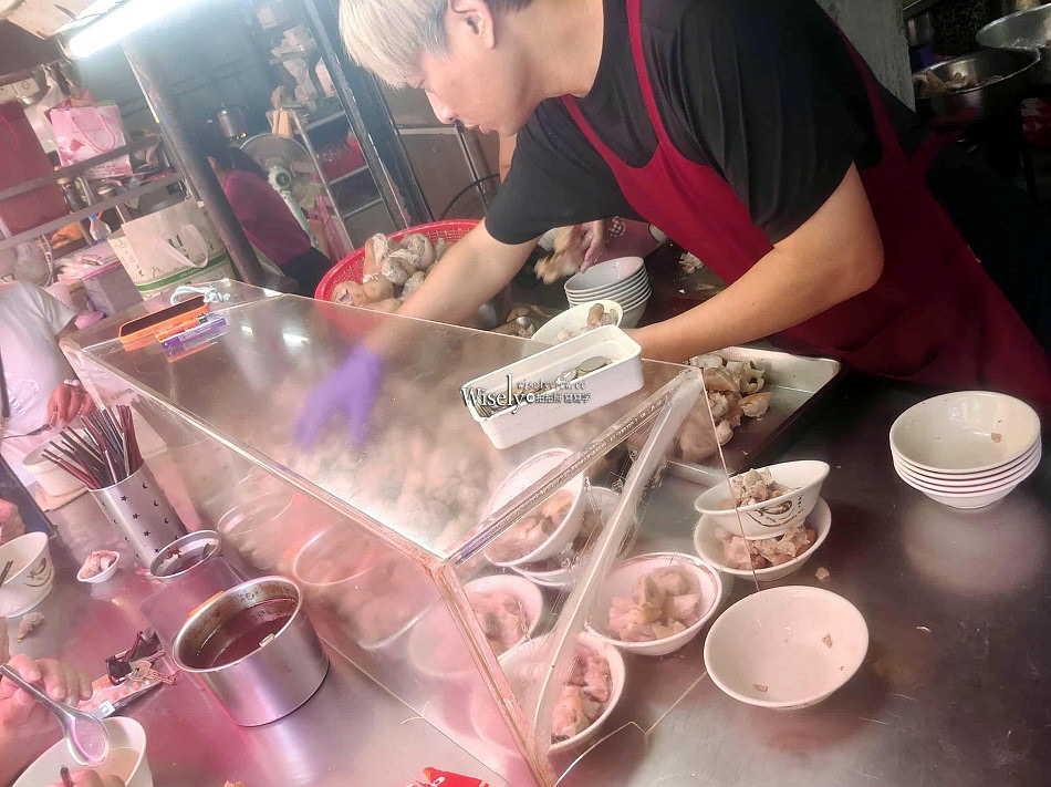 許仔豬腳麵線︱台北古早懷舊燉湯︱大稻程慈聖宮美食︱捷運大橋頭站