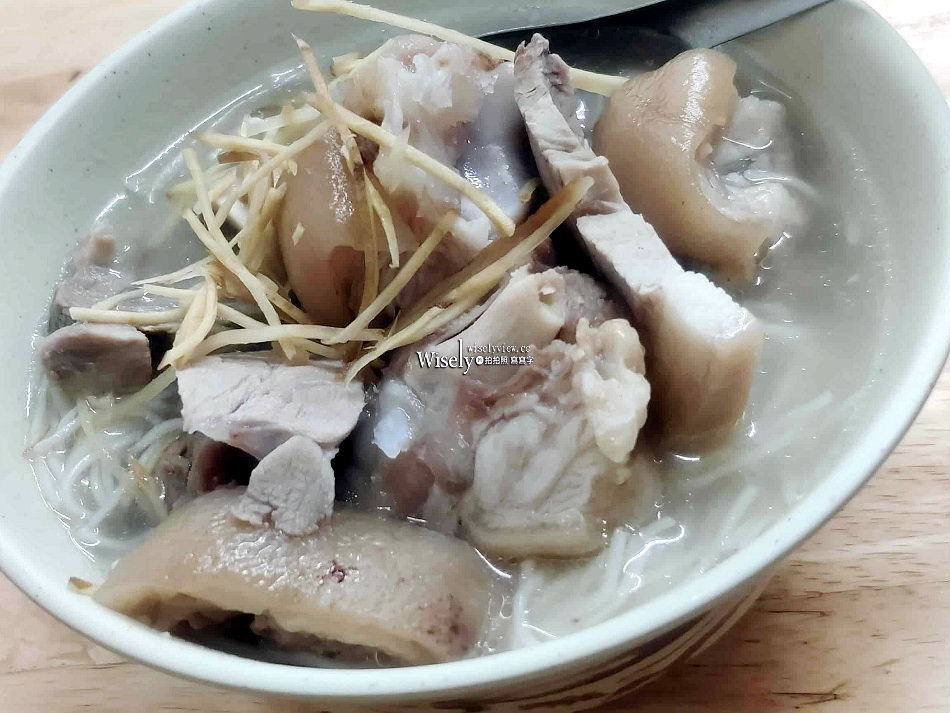 許仔豬腳麵線︱台北古早懷舊燉湯︱大稻程慈聖宮美食︱捷運大橋頭站