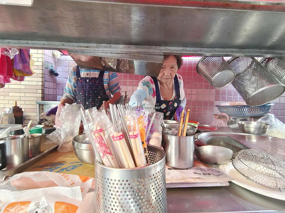 新店 唐媽媽涼麵︱客家風味黑白切麵攤︱捷運秀朗橋站︱周休三日