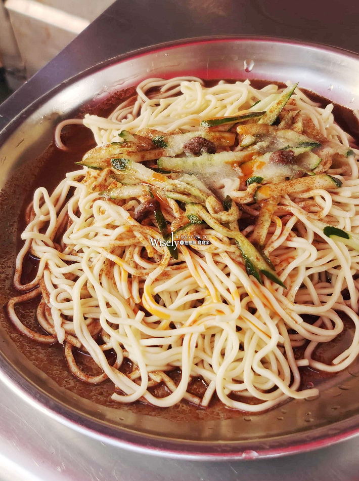 新店 唐媽媽涼麵︱客家風味黑白切麵攤︱捷運秀朗橋站︱周休三日