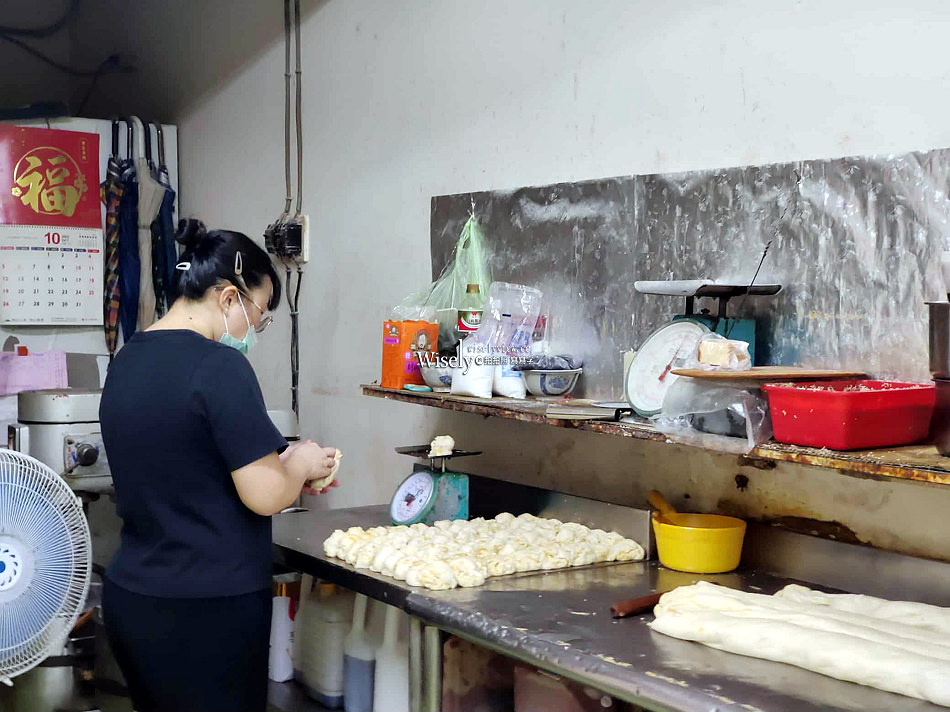永和佳香豆漿︱米其林必比登推薦︱胡椒蔥燒餅夾蛋︱捷運永安市場站美食