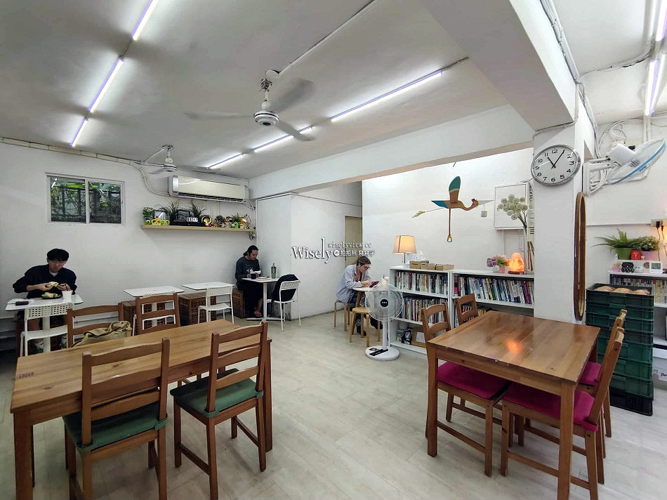 晨食早餐︱景美巷弄無招牌早午餐︱肉蛋吐司.漢堡.蛋餅︱捷運萬隆站 晨食早餐︱景美巷弄無招牌早午餐︱肉蛋吐司.漢堡.蛋餅︱捷運萬隆站