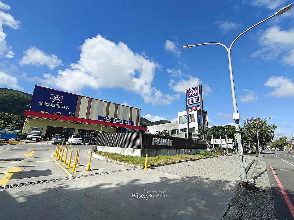 第一站蔥油餅︱宜蘭蔥加到爆加蛋45元︱礁溪轉運站旁周休三日︱礁溪美食