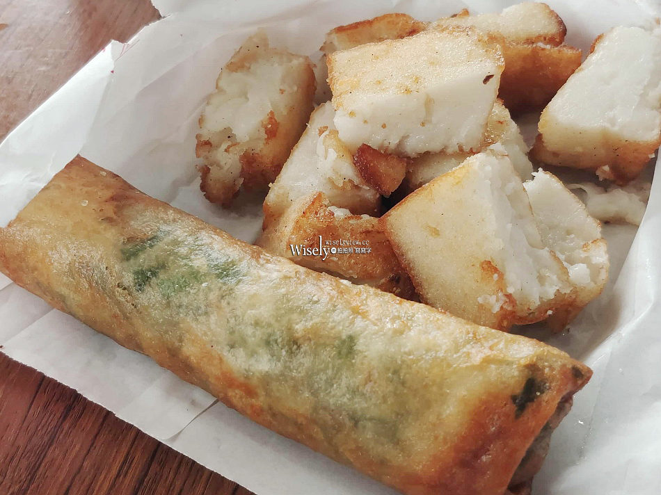 品誼古早味小吃︱頭城老街車站前三代美食︱蘿蔔糕.炸春捲.米粉羹.蕃薯餅 品誼古早味小吃︱頭城老街車站前三代美食︱蘿蔔糕.炸春捲.米粉羹.蕃薯餅