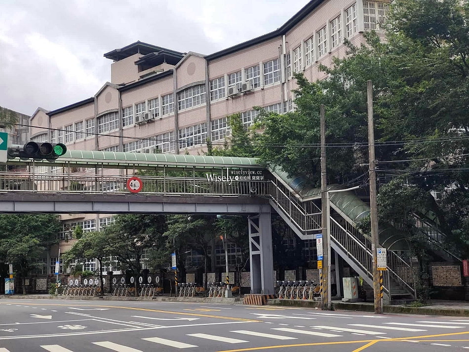 新店 阿熹羊肉麵︱湯頭佳不可續麵肉較普通︱安坑輕軌 新和國小站