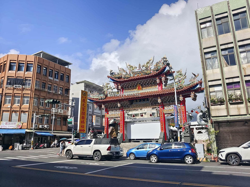 肉焿發 頭城大眾麵店︱羅東林場肉羹滋味，古早炊麵也好吃︱宜蘭美食