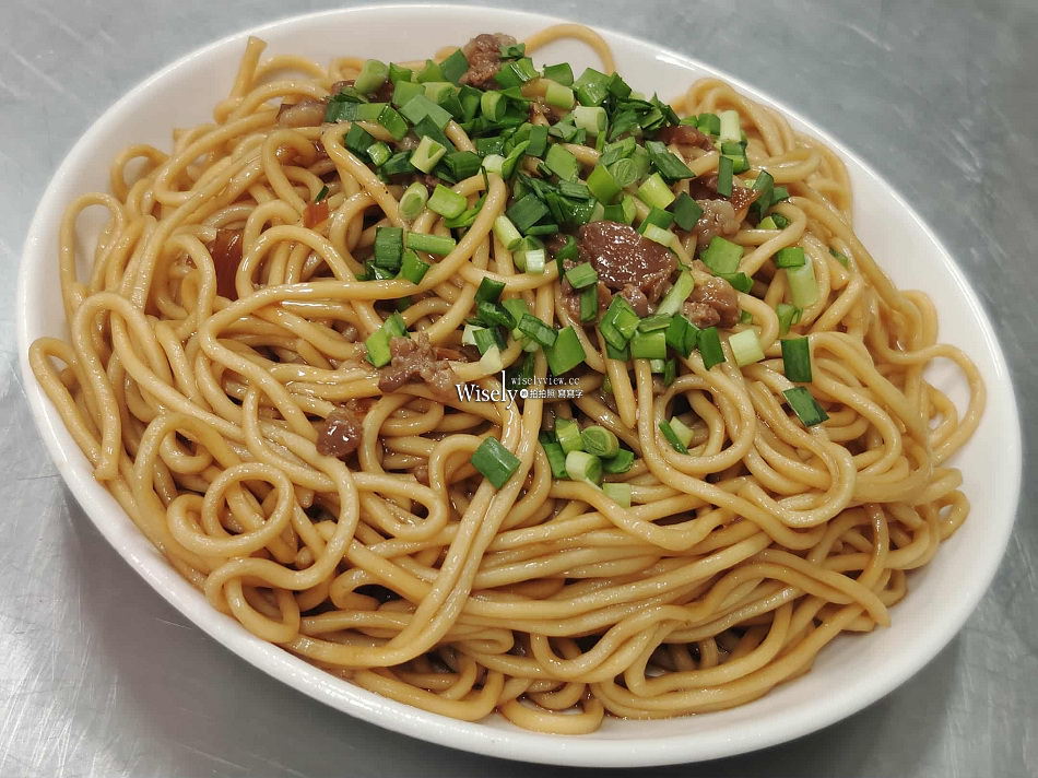 肉焿發 頭城大眾麵店︱羅東林場肉羹滋味，古早炊麵也好吃︱宜蘭美食