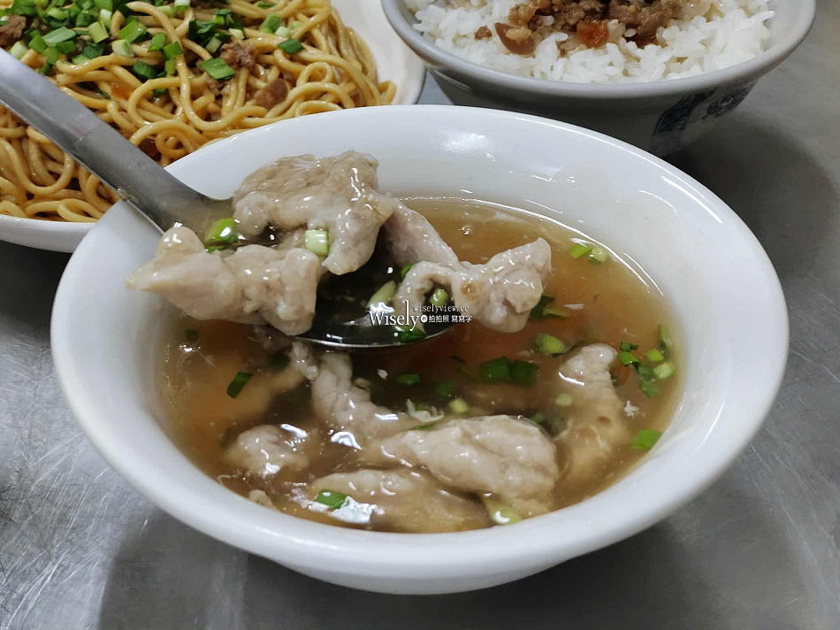 肉焿發 頭城大眾麵店︱羅東林場肉羹滋味，古早炊麵也好吃︱宜蘭美食
