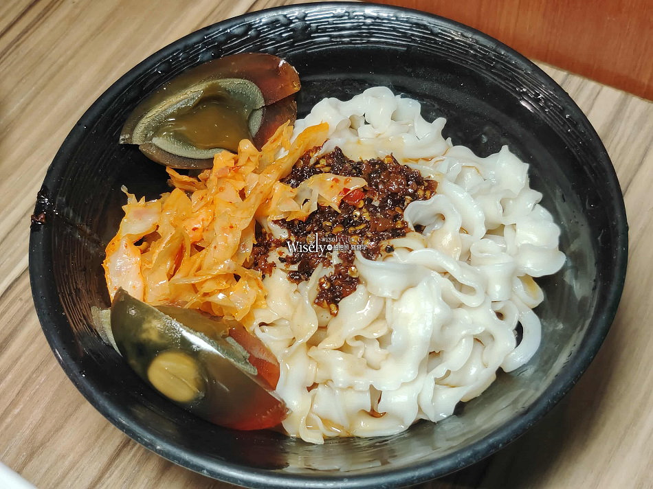 波記私宅打邊爐︱台北復古港式火鍋，手工丸餃與招牌菜︱捷運忠孝敦化站