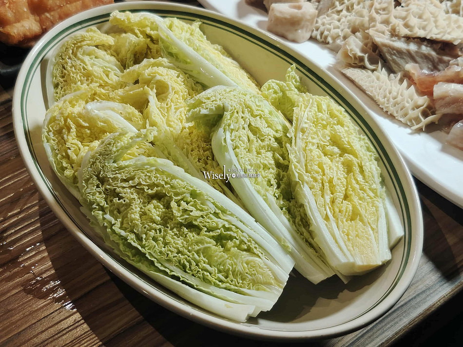 波記私宅打邊爐︱台北復古港式火鍋，手工丸餃與招牌菜︱捷運忠孝敦化站