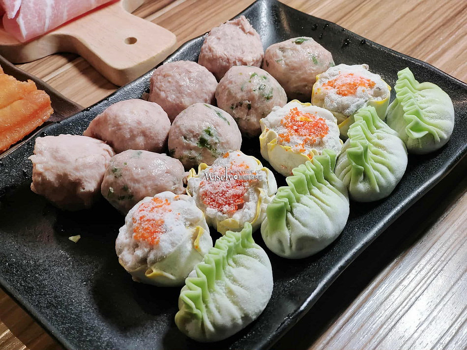 波記私宅打邊爐︱台北復古港式火鍋，手工丸餃與招牌菜︱捷運忠孝敦化站