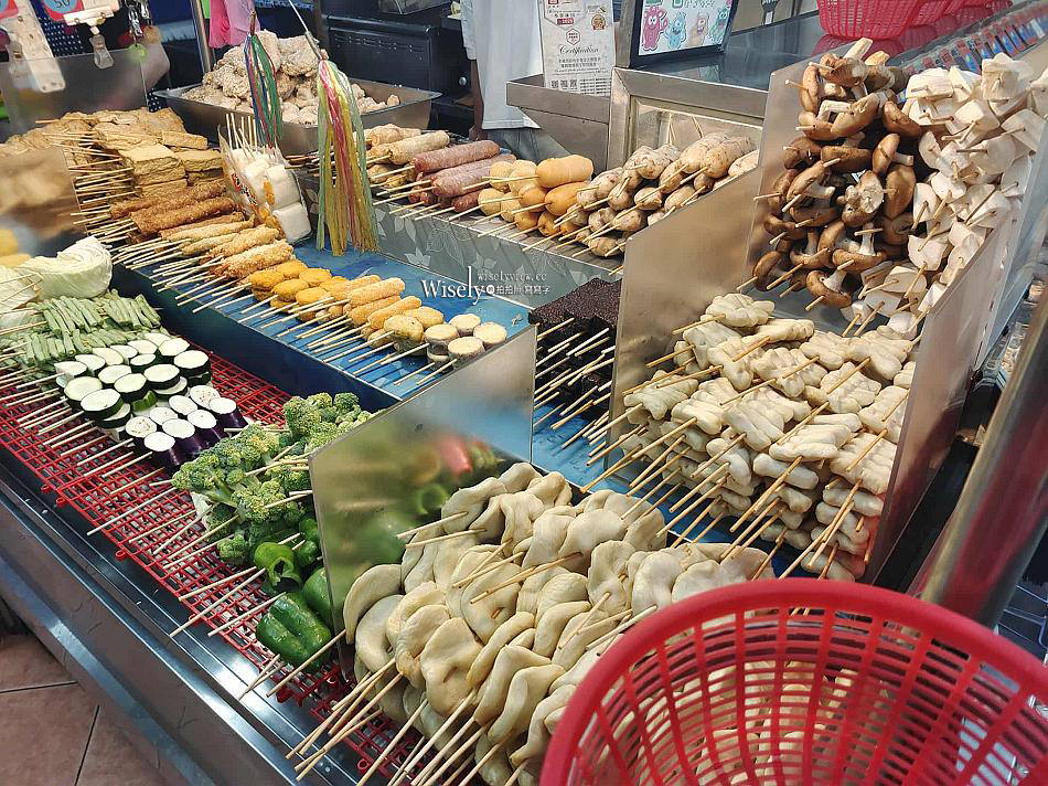 亂烤 炸物串燒︱先炸再烤燒物鹹酥雞︱中和興南夜市小吃︱捷運南勢角站