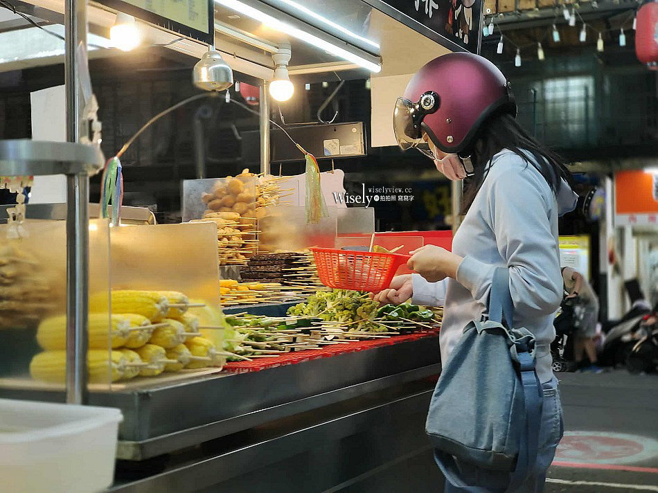 亂烤 炸物串燒︱先炸再烤燒物鹹酥雞︱中和興南夜市小吃︱捷運南勢角站