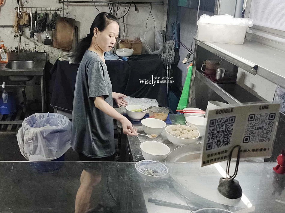 宜蘭礁溪 龍潭_信麵店︱小林同學”林昀儒”家鄉味︱炸醬麵.餛飩魚丸湯