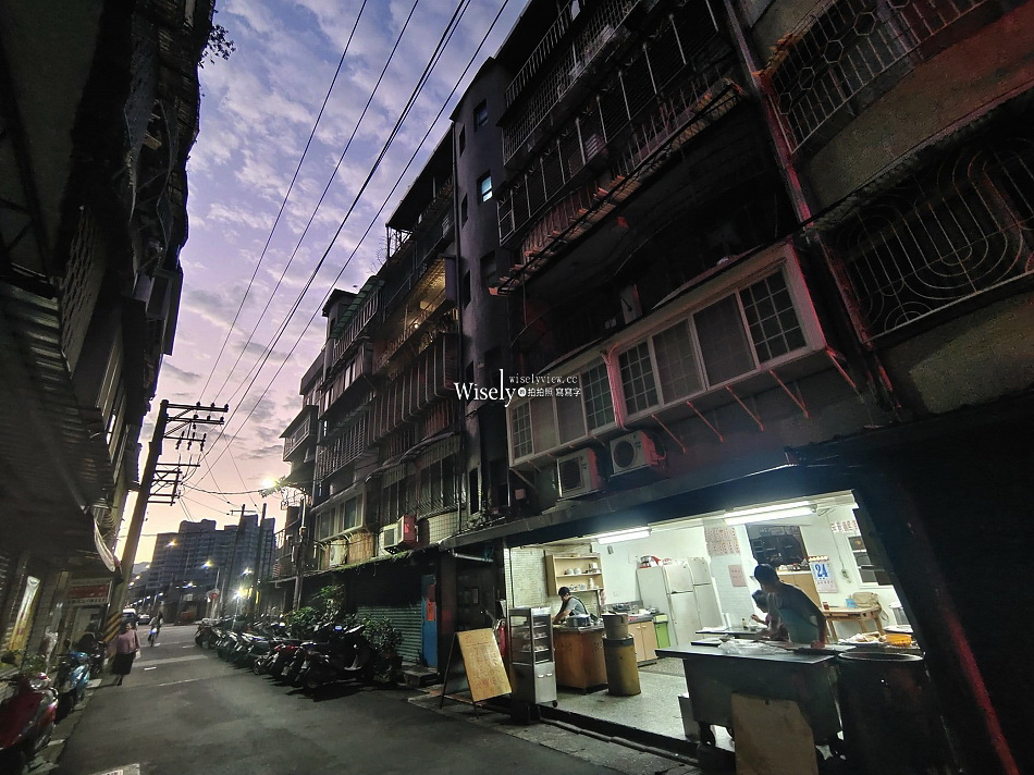 景美萬隆 無名豆漿店︱平價40年中式早餐店︱鹹豆漿.蘿蔔糕︱捷運萬隆站