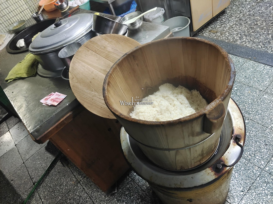 景美萬隆 無名豆漿店︱平價40年中式早餐店︱鹹豆漿.蘿蔔糕︱捷運萬隆站