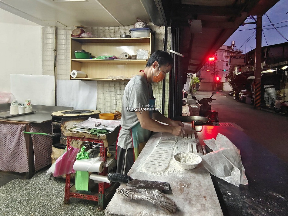 景美萬隆 無名豆漿店︱平價40年中式早餐店︱鹹豆漿.蘿蔔糕︱捷運萬隆站