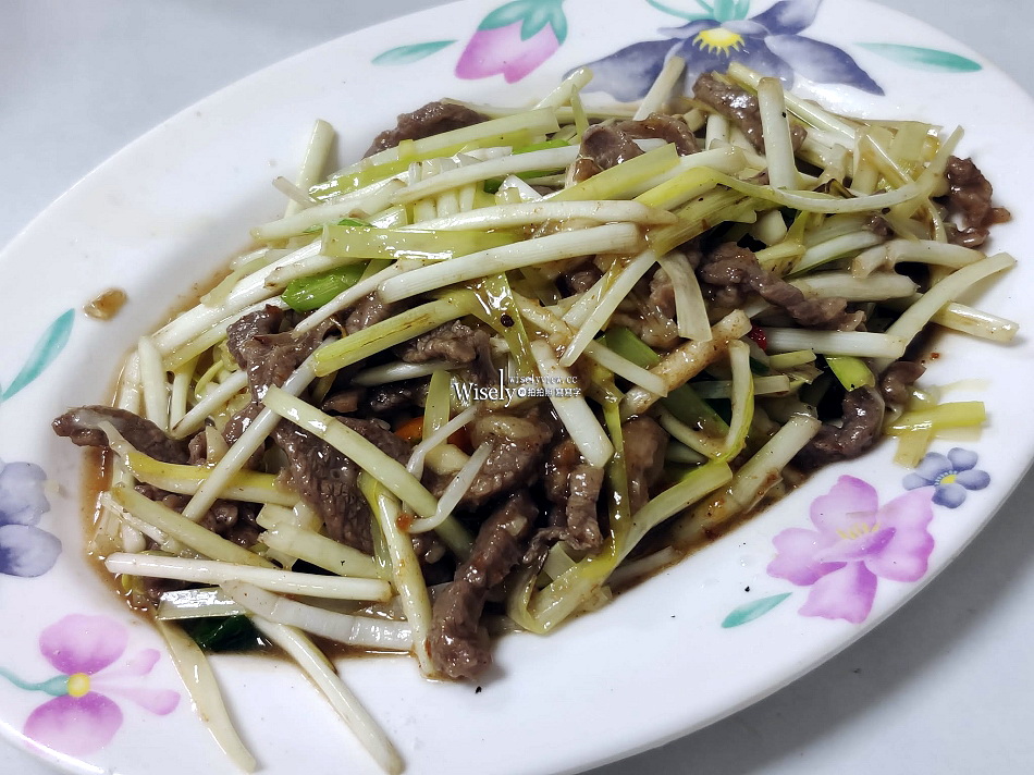 良友小館︱在地30多年台北美食︱無標價菜單熱炒店︱捷運忠孝新生站