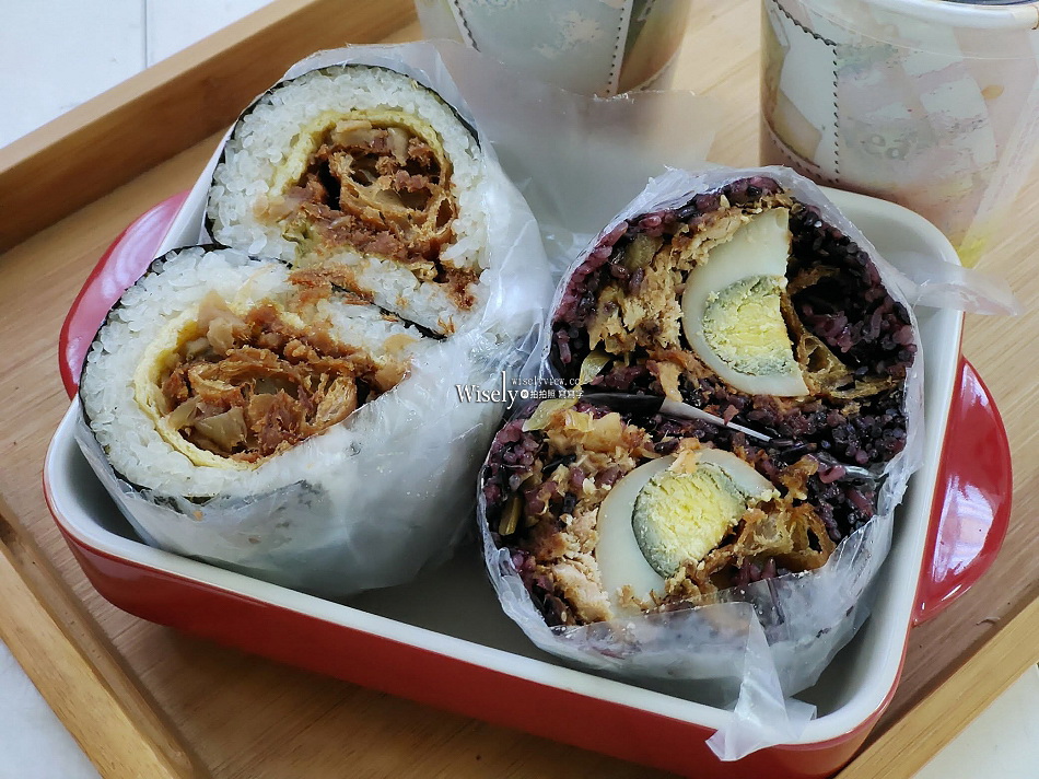 青島飯糰︱台北車站排隊早餐︱白米紫米可任選︱海苔綜合滷蛋飯糰